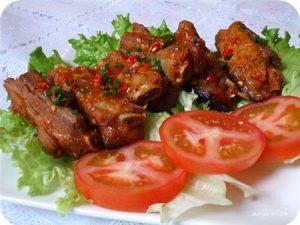 suon-chia-nuong-mat-ong