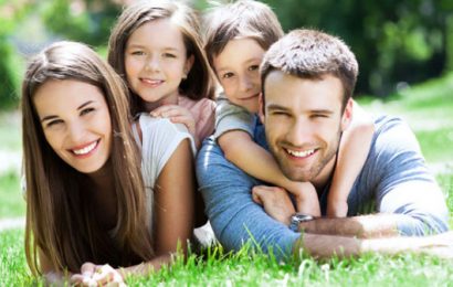 Phụ nữ thành đạt giữ hạnh phúc gia đình ra sao?