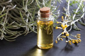 tinh-dau-chi-cuc-tri-seo